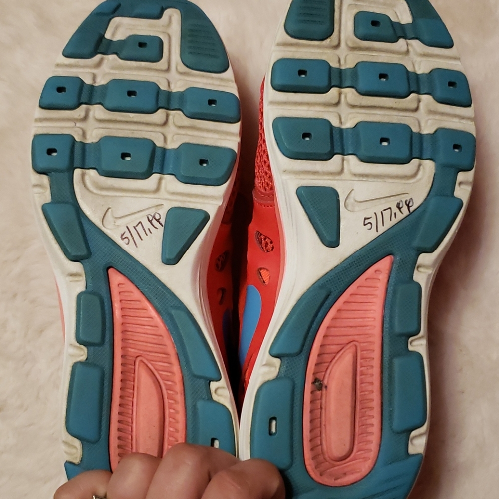 Nike Dual Fusion Athletic Sneakers sz 7.5 - Picture 7 of 9